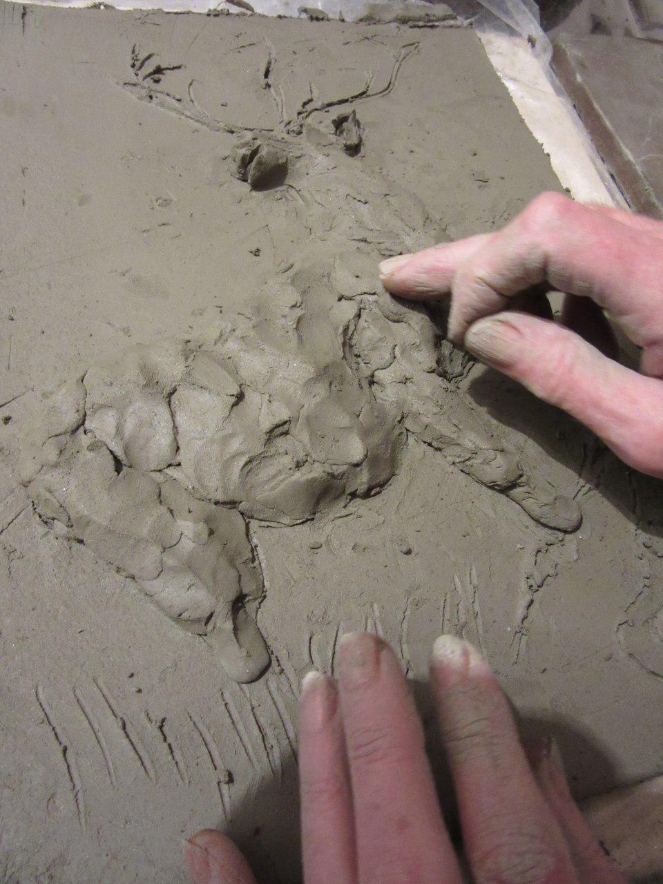 corso di modellatura con argilla